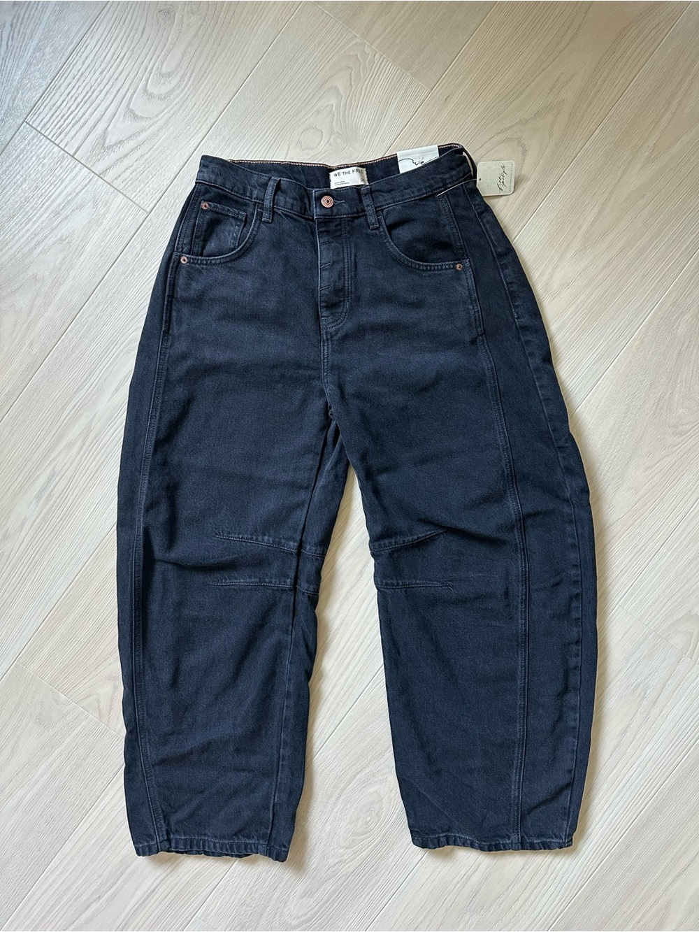 NWT We The Free Good Luck Mid-Rise Barrel Jeans - Picture 6 of 16